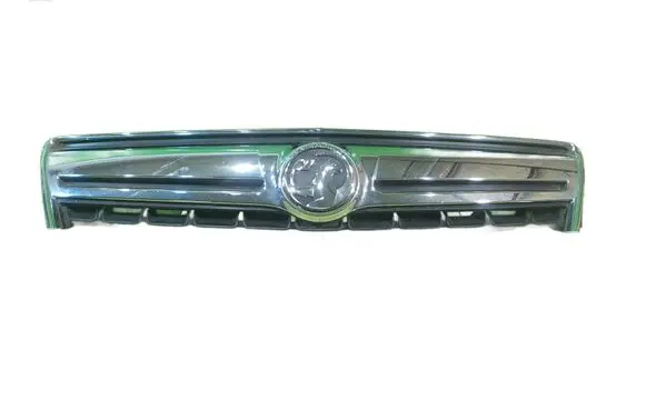 Opel Antara Front bumper upper radiator grill 25983424