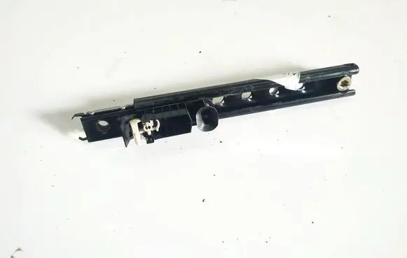 Ford Fiesta Seat belt adjustment rail 