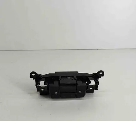 Lexus RX 450H Seat heating switch 8475248080