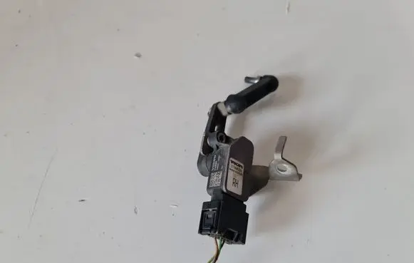 Rear air suspension level height sensor