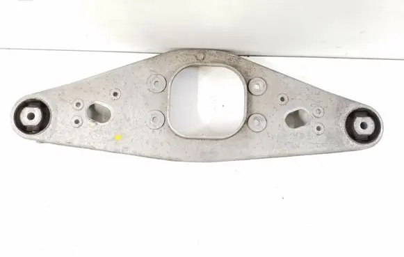 Mercedes-Benz SL R230 Rear differential/diff mount bracket A2303521806