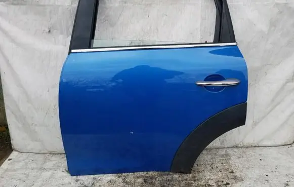 Mini Cooper Countryman R60 Rear door