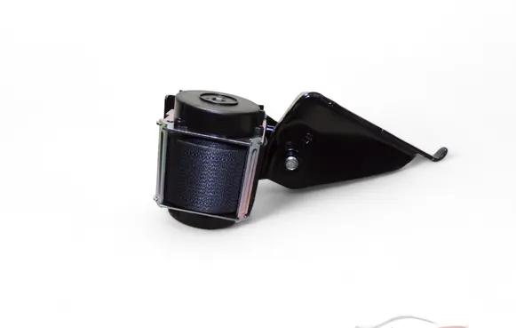 Rear seatbelt