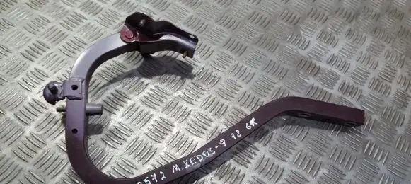 Mazda Xedos 9 Tailgate/trunk/boot hinge
