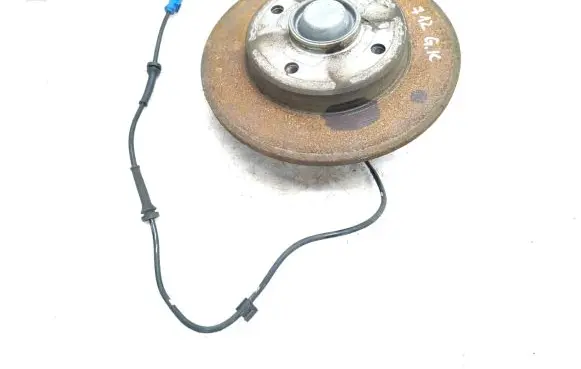 Peugeot 2008 I Rear wheel hub spindle/knuckle 9805066080