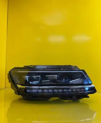 Volkswagen Tiguan Headlight/headlamp 5NB941082D