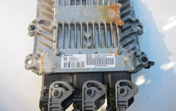 Peugeot 407 Engine control unit/module 9661835480
