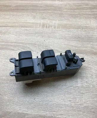 Toyota RAV 4 (XA30) Electric window control switch RAV4Windowswitch