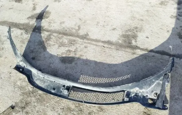 Peugeot 807 Wiper trim 1490075077