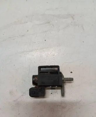 Volvo XC60 Turbo solenoid valve 31339879