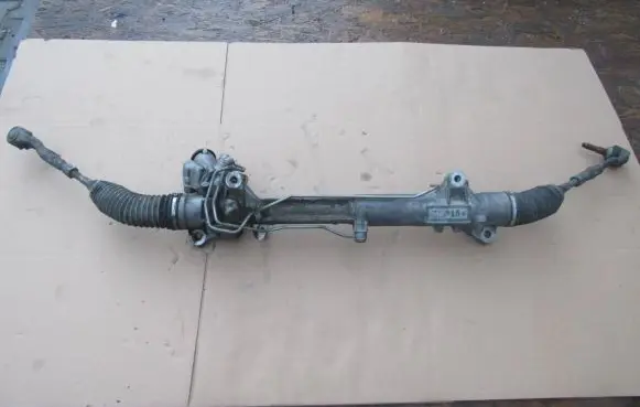 BMW 5 F10 F11 Steering rack 6777770