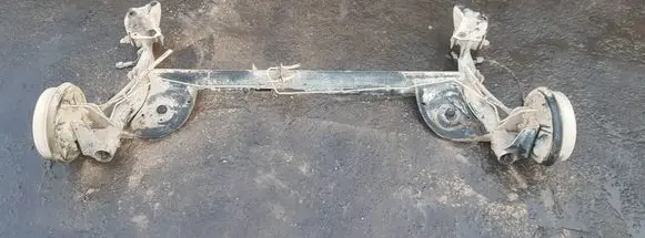 Dacia Sandero II Rear beam 555012648R