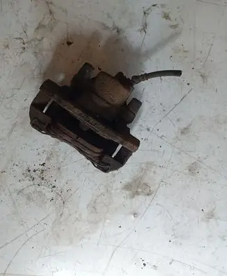 Mazda 3 I Front brake caliper