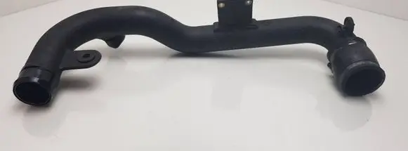 Audi A4 S4 B5 8D Intercooler hose/pipe 8D0145840M