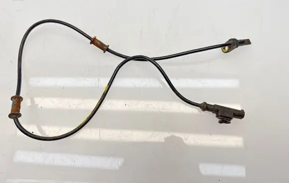 Subaru Outback ABS rear brake sensor 27540AG04