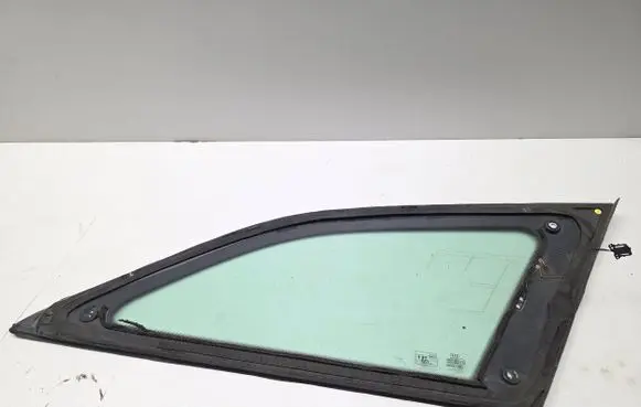 Audi A6 C7 Rear side window 4G9845299 4G9845299LNVB