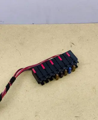 Mercedes-Benz ML W164 Fuse module 0025450901 17683000000