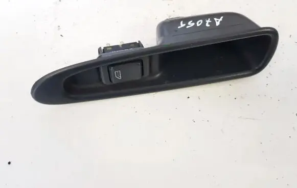 Volvo S40, V40 Electric window control switch 883327 883329