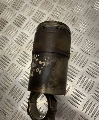 Land Rover Freelander Piston with connecting rod LFF101430