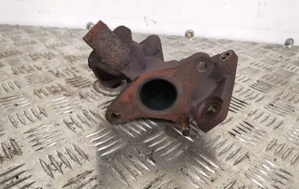 Subaru XV Muffler pipe connector clamp XV16