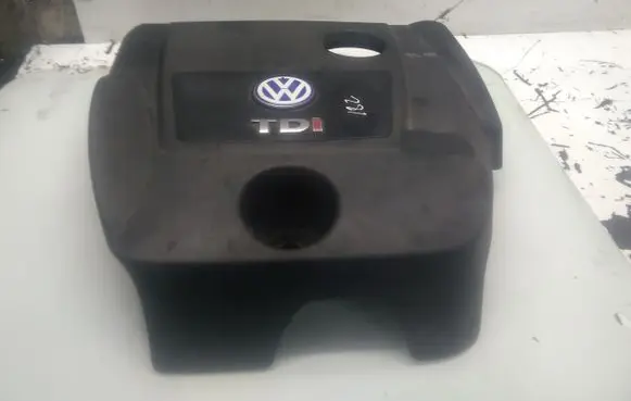 Volkswagen Golf IV Engine cover (trim) 8E0145806C