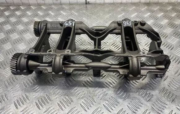 Mercedes-Benz E W212 Balance shaft A6510130436