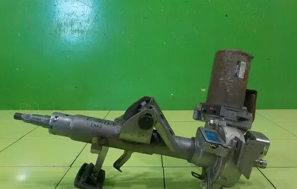 Toyota Prius (NHW20) Power steering pump 8996047040 RP156