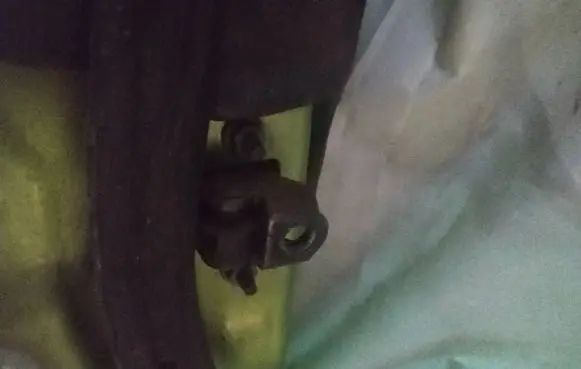 Ford Fiesta Front door check strap stopper 
