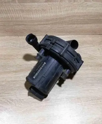 BMW 7 E38 Secondary air pump 1707585 AIRPUPSECONDARY