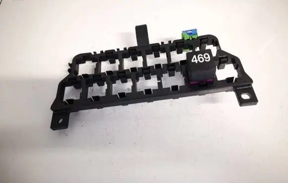 Skoda Octavia Mk1 (1U) Fuse box set 8d0937503e