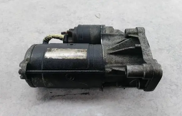 Peugeot 508 Starter motor 9654561480