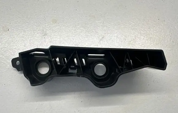 Audi A6 S6 C8 4K Front bumper mounting bracket 4K0807284 20075