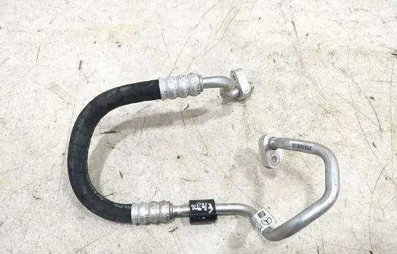 Air conditioning (A/C) pipe/hose