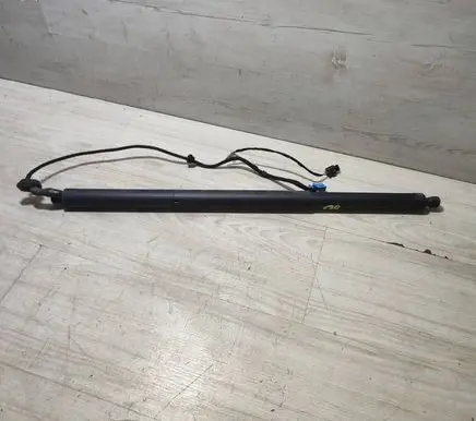 Mercedes-Benz CLA C117 X117 W117 Tailgate/trunk strut/damper A1178900130