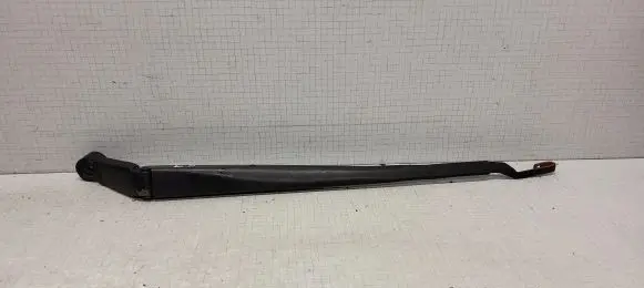 Toyota Verso Front wiper blade arm 3451979