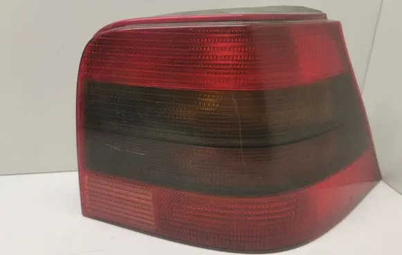 Volkswagen Golf IV Rear/tail lights 1J6945112S 148186