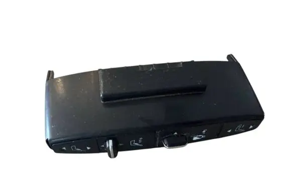 Mercedes-Benz CLS C218 X218 Seat control switch A2129056600 2129056600 03468020