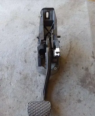 BMW 5 G30 G31 G38 Brake pedal 175445 L09819989 7881121