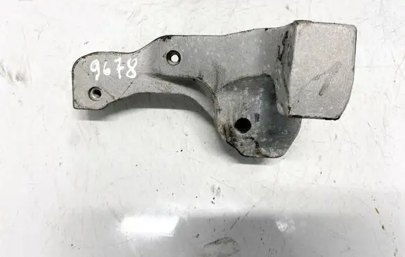 Chrysler 200 Engine mounting bracket 52123798aa 15634