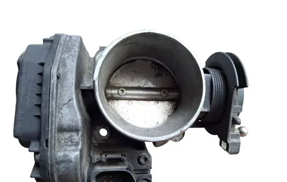 Audi A6 S6 C5 4B Throttle valve 058133063M