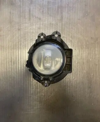 Toyota Avensis T270 Front fog light 89210656 5212705070