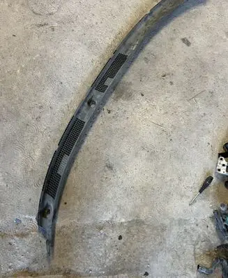 Mitsubishi Space Star Wiper trim MR245565 245565
