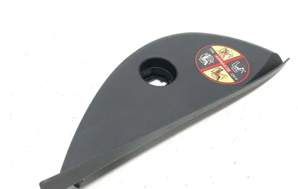 Renault Megane III Dashboard side end trim 689200005R 1004613 G40352M