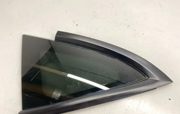 Tesla Model 3 Rear side window 151497901D 151497901