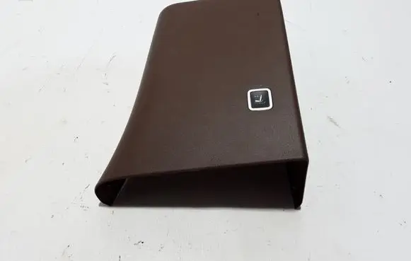 Chrysler Pacifica (B) pillar trim (bottom) 5RH62TRMAB