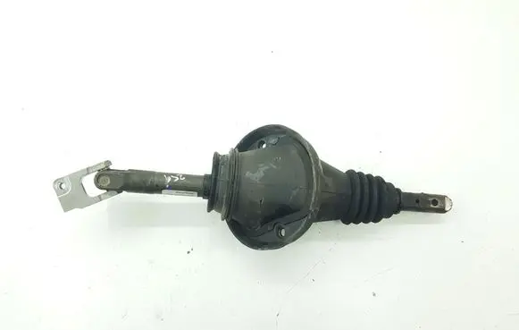 Chrysler 300 - 300C Steering column universal joint P05057365AA PP050460152