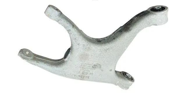 Rear control arm