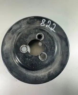 Volkswagen Polo V 6R Water pump pulley 03D121028B