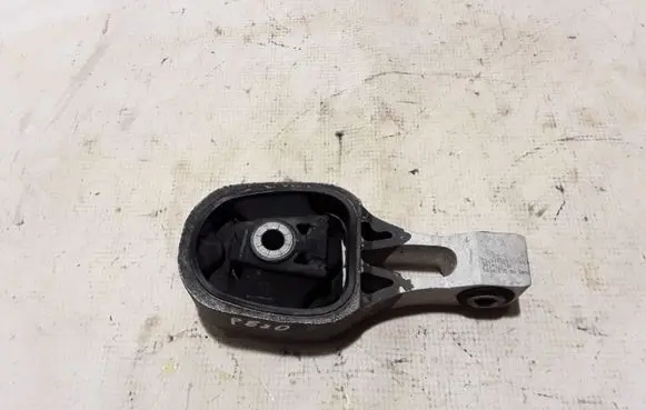 Peugeot 208 Engine mount bracket 9824116780