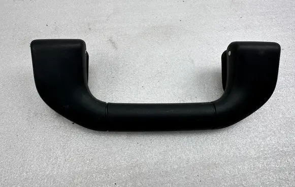 Mercedes-Benz E A207 Front interior roof grab handle A2048100051